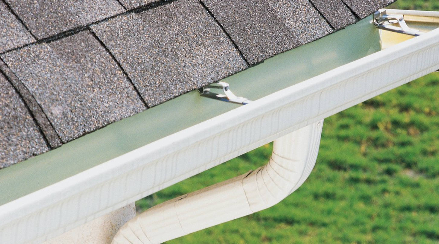 service-guttering-cladding-fascias-pic-1